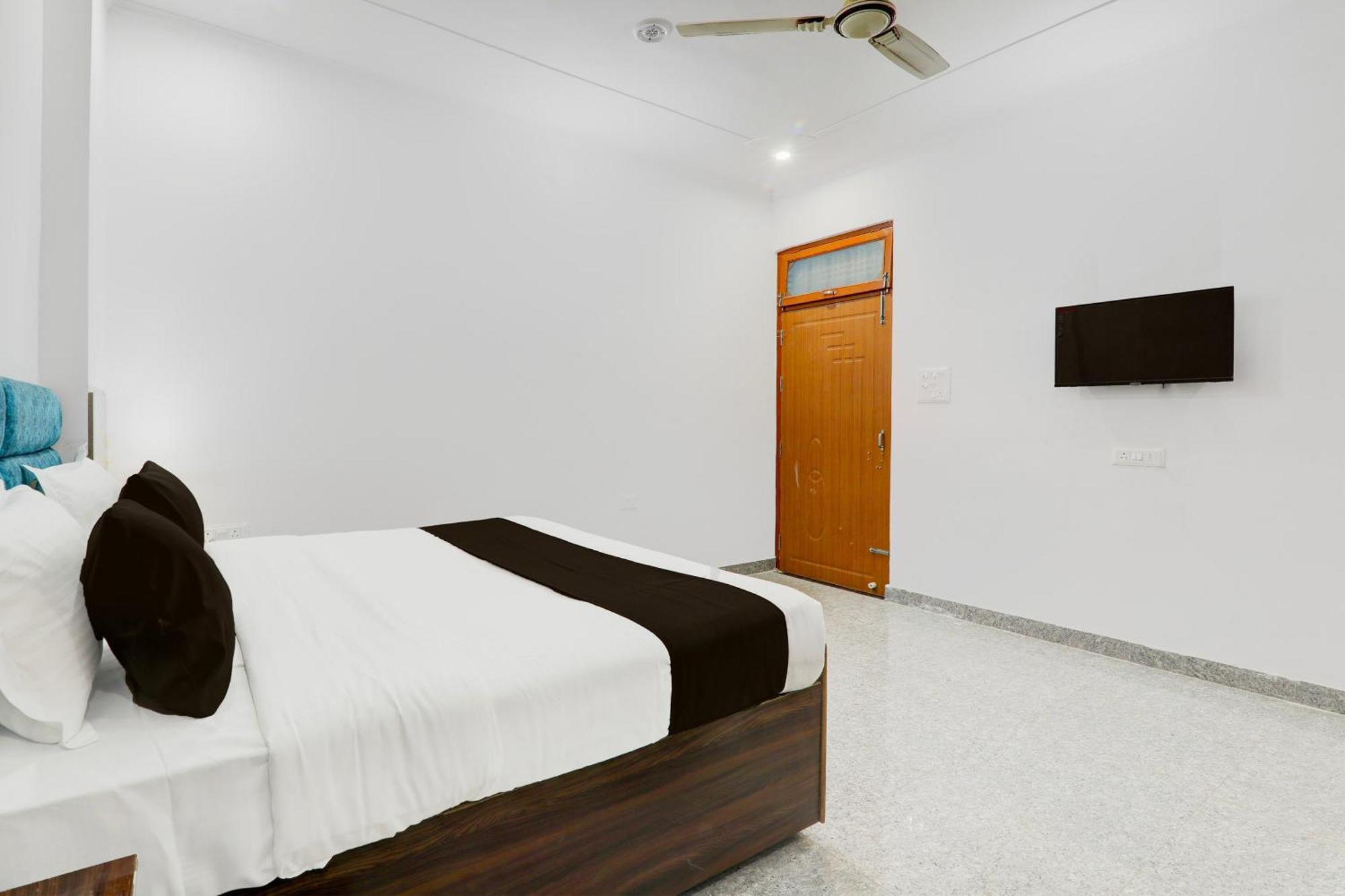 Hotel O White House Hasanganj Luaran gambar